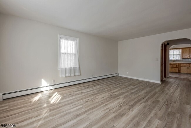 Photo - 122 Westview Ave
