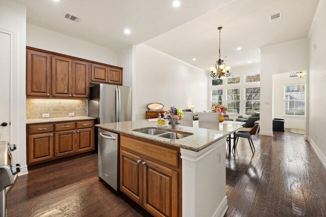Photo - 108 Rivalto Cir Unit 2
