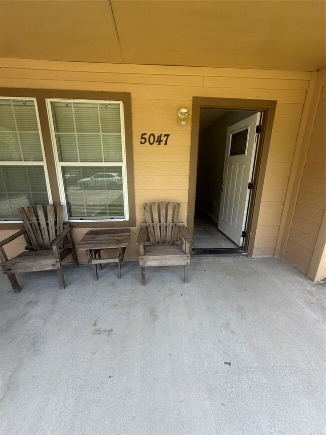 Photo - 5047 Nassau Rd
