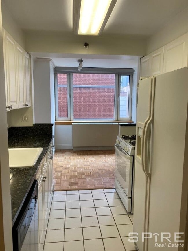 Photo - 1 bedroom in New York NY 10021 Unit 4E
