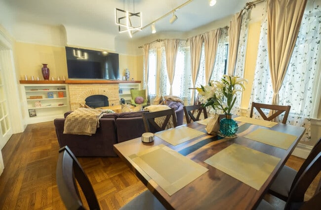 Photo - 1107 Broadway Unidad ID1309749P