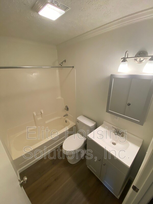 Photo - 108 E Buck Ave Unit D