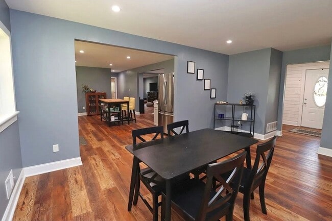 Photo - Forest Acres
