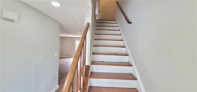 Photo - 2846 Webb Bridge Rd