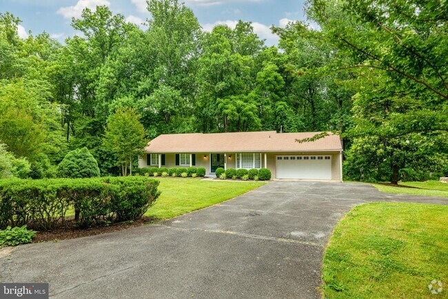 Building Photo - 9622 Cinnamon Creek Dr Rental