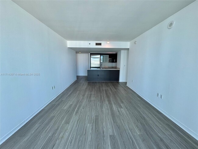 Photo - 500 Brickell Ave Condo Unit 4003