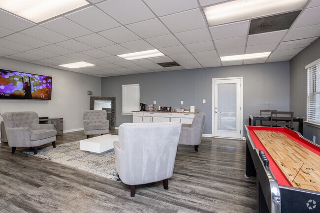 Clubhouse - Centennial Ridge