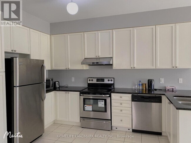 Photo - 489 Caboto Trail