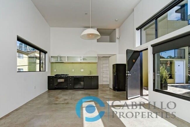 Centre Street Lofts