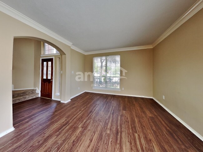 Photo - 26004 Castle Meadow Ln