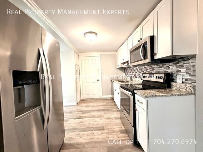 Photo - 4608 McClure Rd