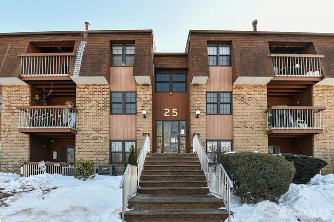 Building Photo - 290 Alpine Way Unit A