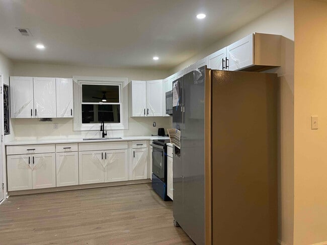 Photo - 12112 Wheelers Pond Rd