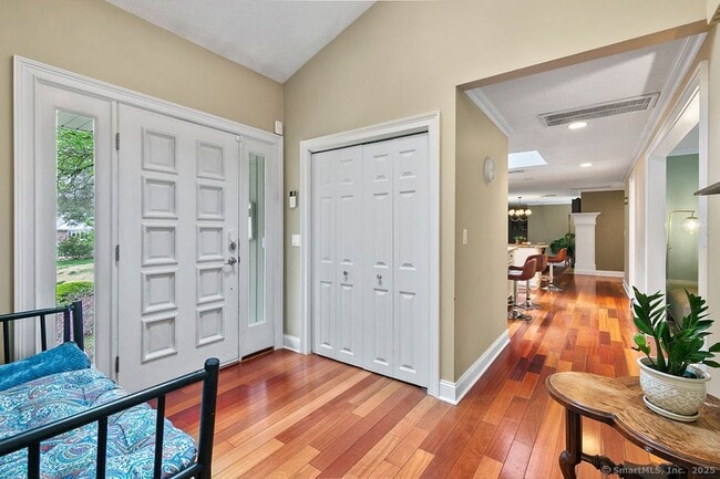 Photo - 14 Ridgewood Rd