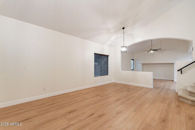 701 W Gibson Ave