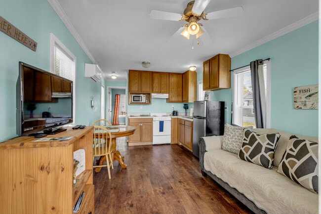 Photo - 171 Paradise Ave