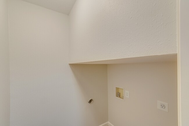 Photo - 742 Memorial Mews St Unit A