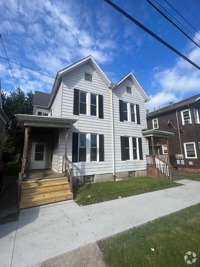 Building Photo - 706-08 Myrtle St Unit 708 MYRTLE - South Rental