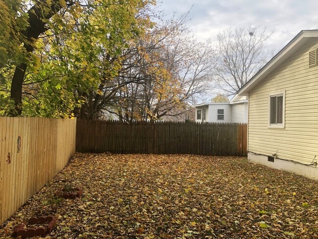 Photo - 520 - 1136-38 Delos Unit 1138 Delos