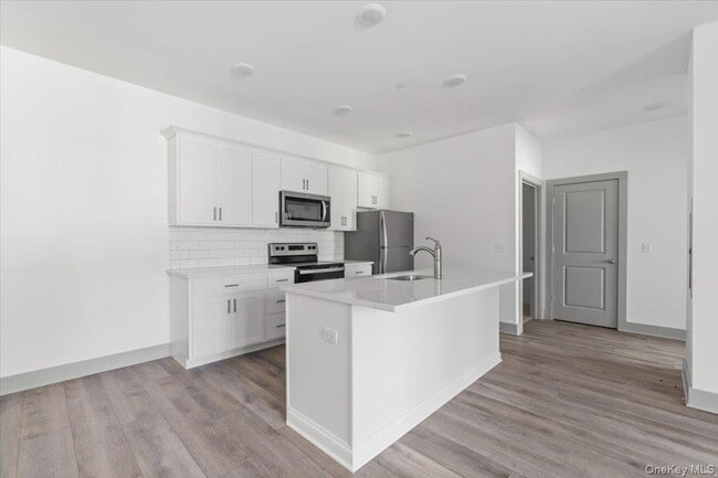 75 Forester Ave Unit 235