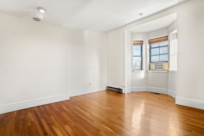 Photo - 533 Columbus Ave Unit 12