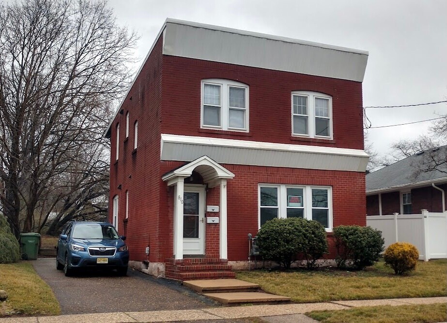 Photo - 810 Amboy Ave Apartments Unit 2