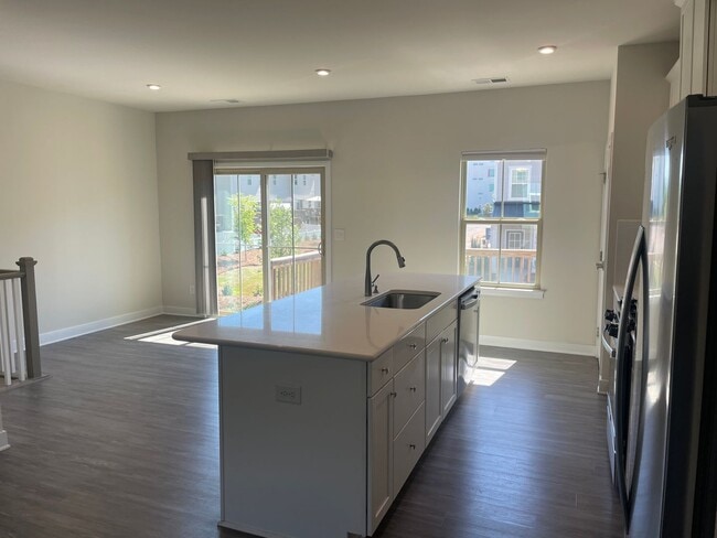 Photo - Luxury 3BR Townhome in Langtree- Modern Finishes & Prime Location!