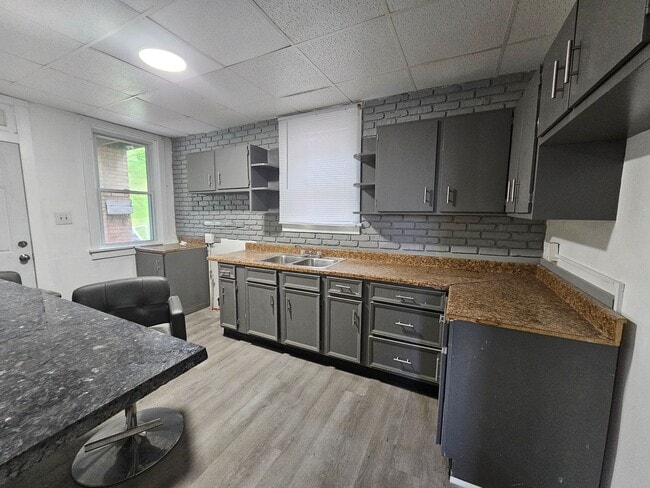 Photo - 1 bedroom 1 bath apartment for rent