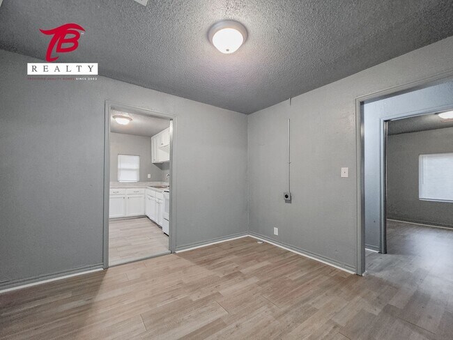 Photo - Charming 3 Bed home for lease!