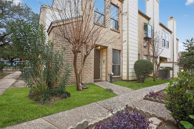 Photo - 8299 Cambridge St Unit 706