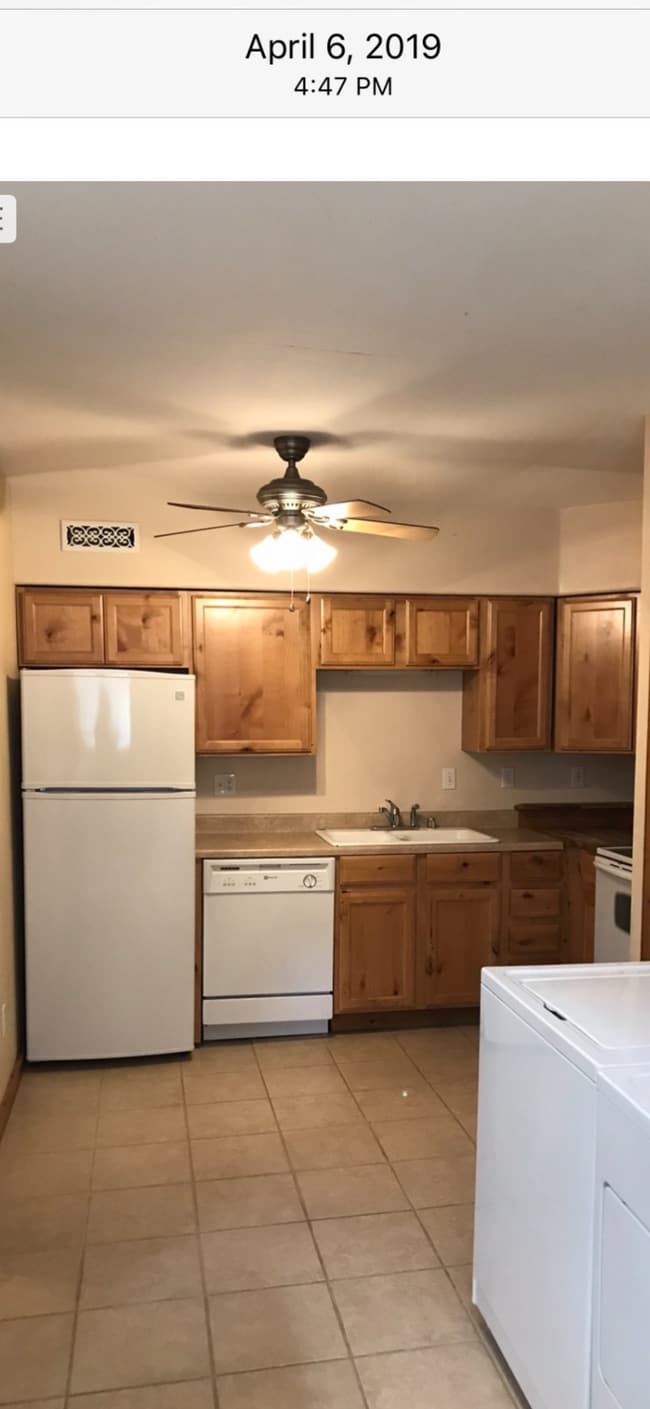 Building Photo - 1415 14th St Unit C