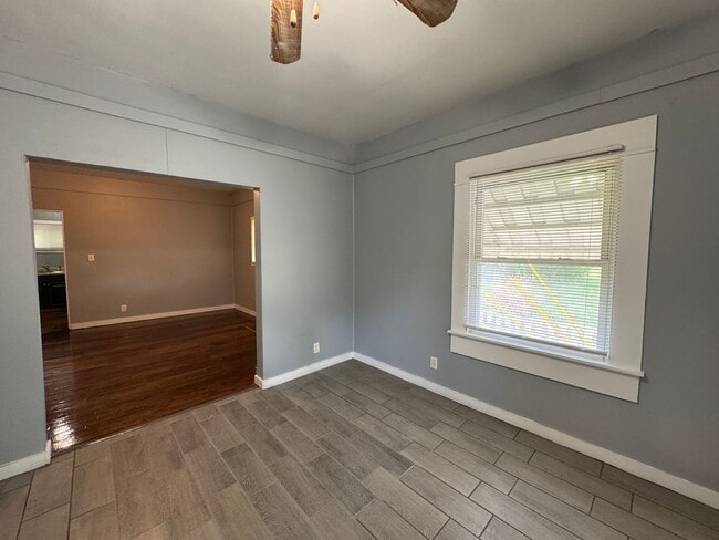 Photo - South Fountain Square 2 Bed 1.5 Bath