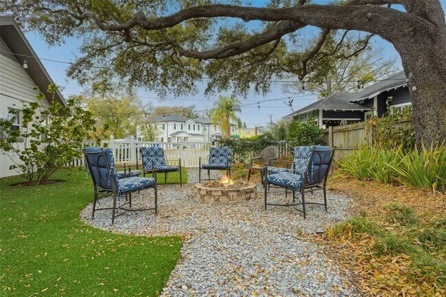 Photo - 2603 N Ridgewood Ave