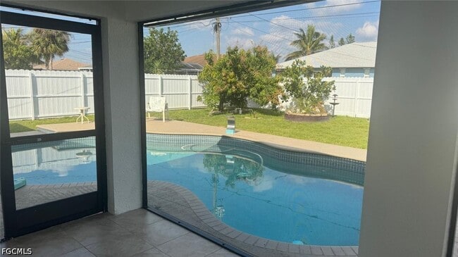 Photo - 1319 SW 10th Pl