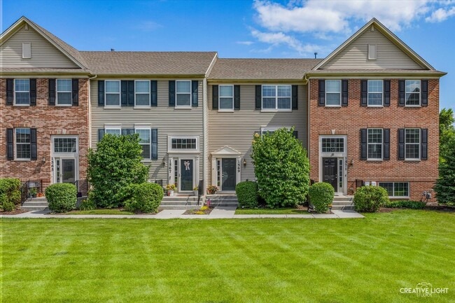 Photo - 1569 Deer Pointe Dr Townhome