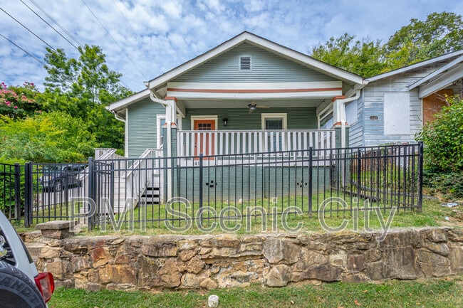 Building Photo - 3813 Pennsylvania Ave Rental