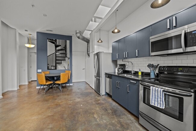 Photo - 3123 N Davidson St