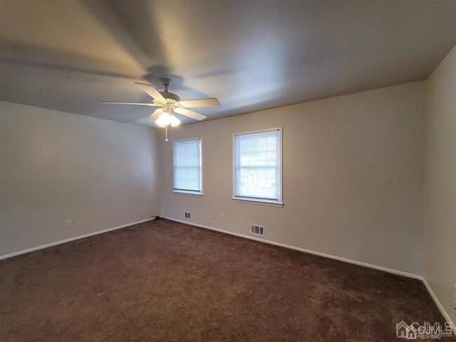 Photo - 94 Garfield Ave