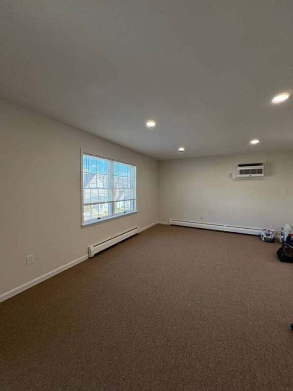 Photo - Seneca Avenue