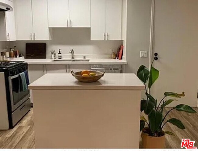 Photo - 1242 9th Ct Unidad 2A