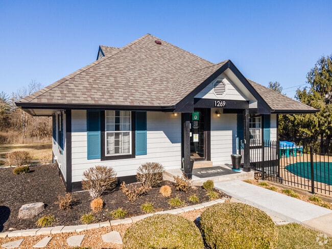 Photo - ReNew Cross Creek