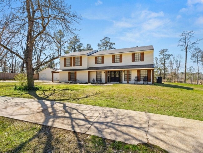 Building Photo - 1691 Lake Vernon Rd Rental