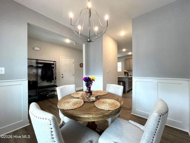 Photo - 280 Flying Bolt Dr