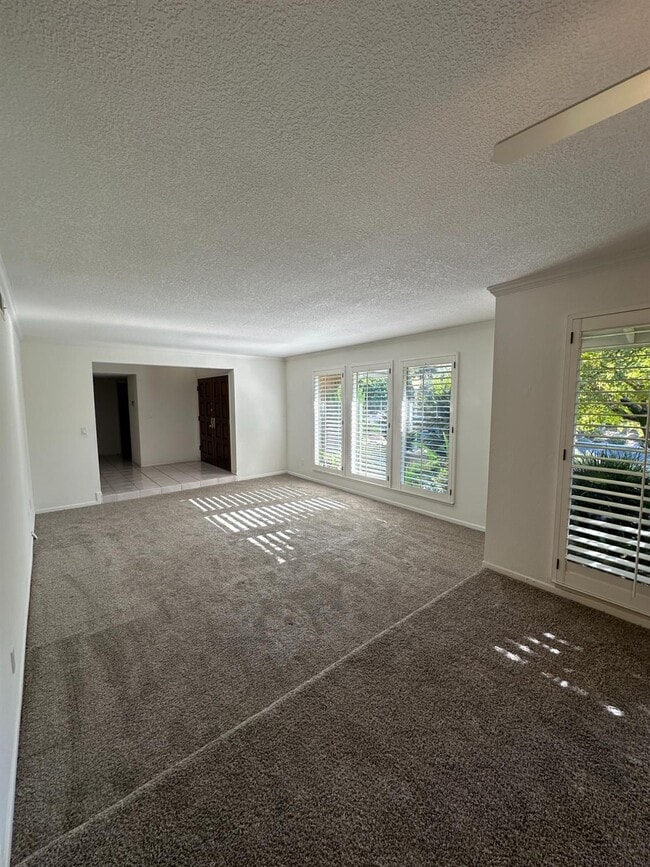 Photo - 5167 N Pleasant Ave