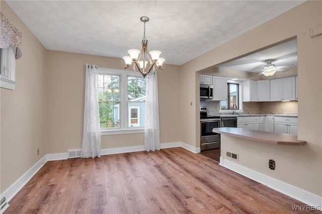 Photo - 21 Waverly Ave