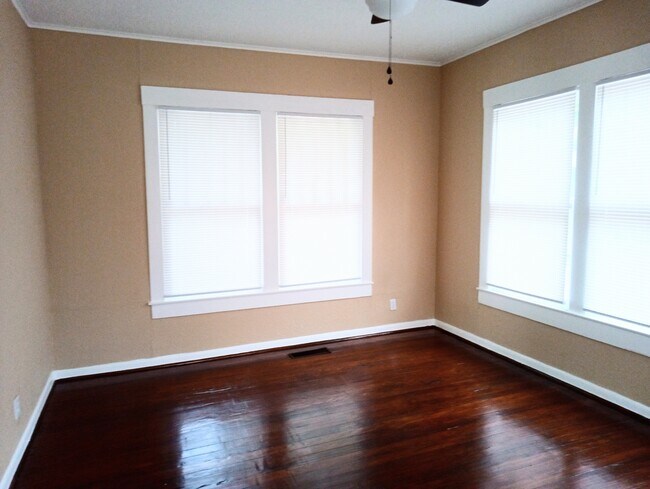 Photo - 516 Allen Ave