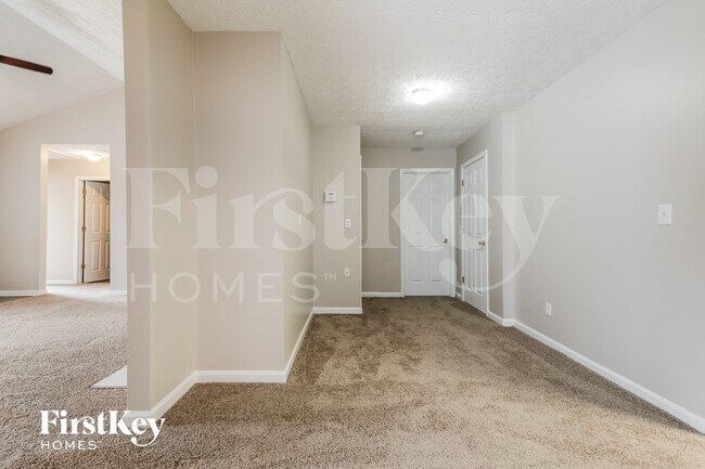 Photo - 213 Whistleville Ct
