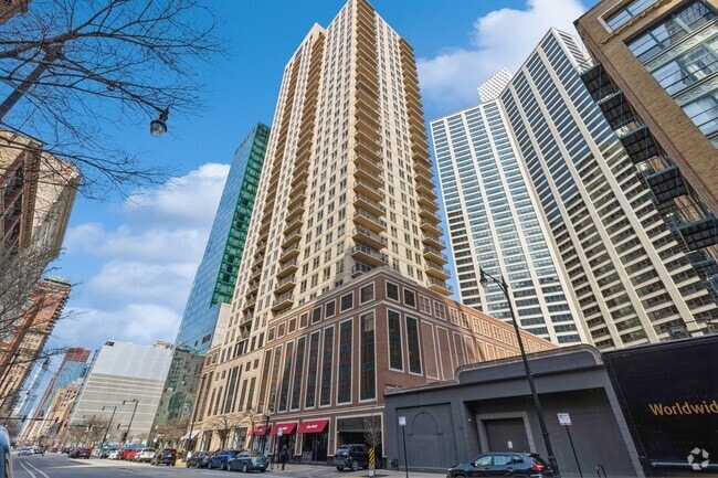 Building Photo - 1111 S Wabash Ave Rental