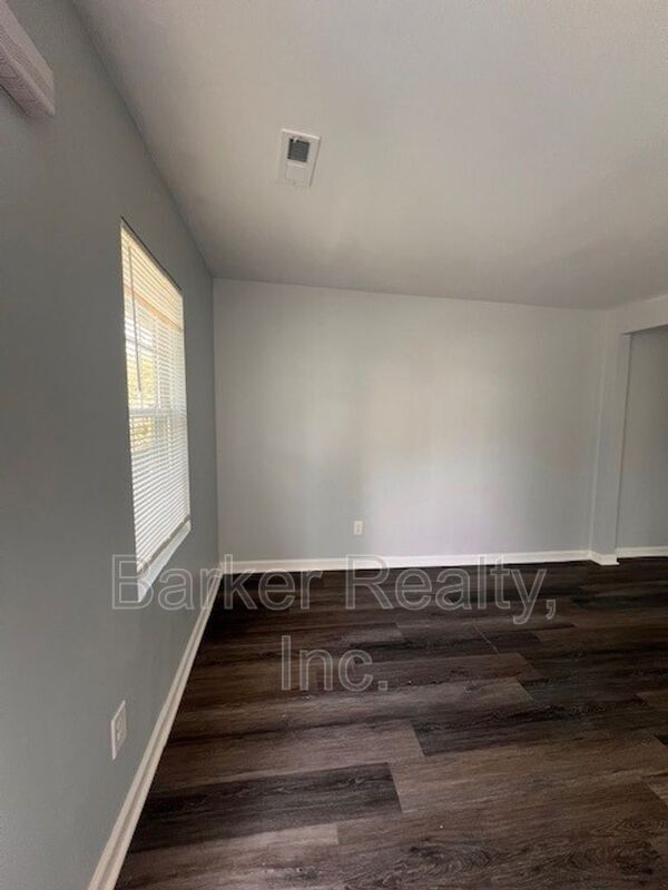 Photo - 1602-C Pender Street