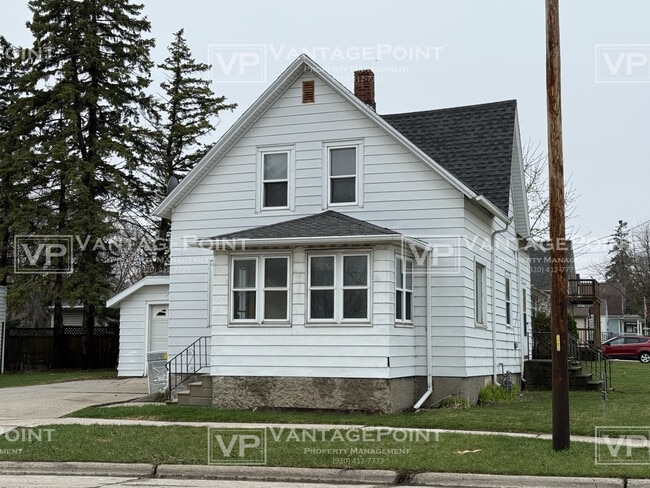 Building Photo - 700 S Baird St